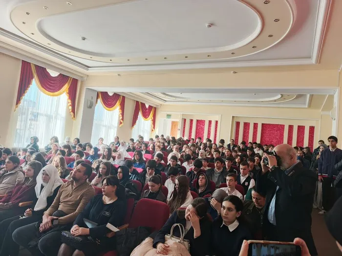 PHOTO-2025-12-25-11-53-32