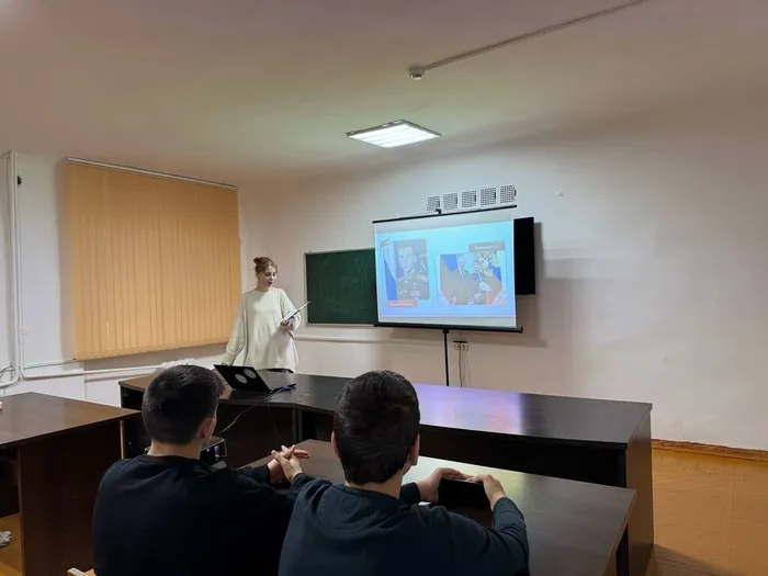 photo_2025-12-08_23-47-41